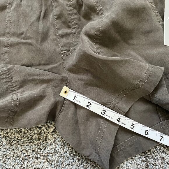 JUST IN: Athleta Benicia Shorts, Women's Size 6, New with tags, Color Falcon - Picture 11 of 12